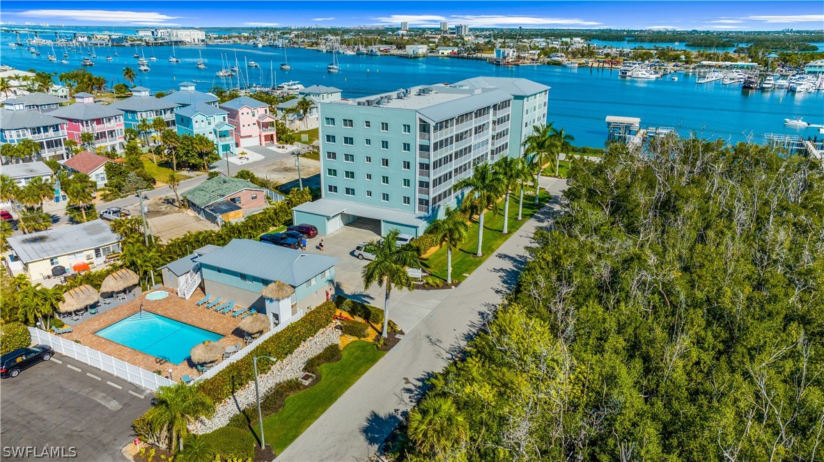 2 bed home in Fort Myers Beach