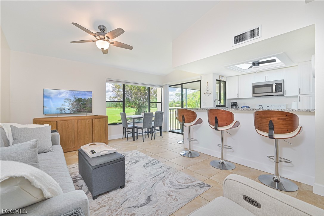2 bed home in Fort Myers
