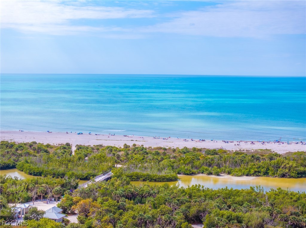 4 bed home in Sanibel