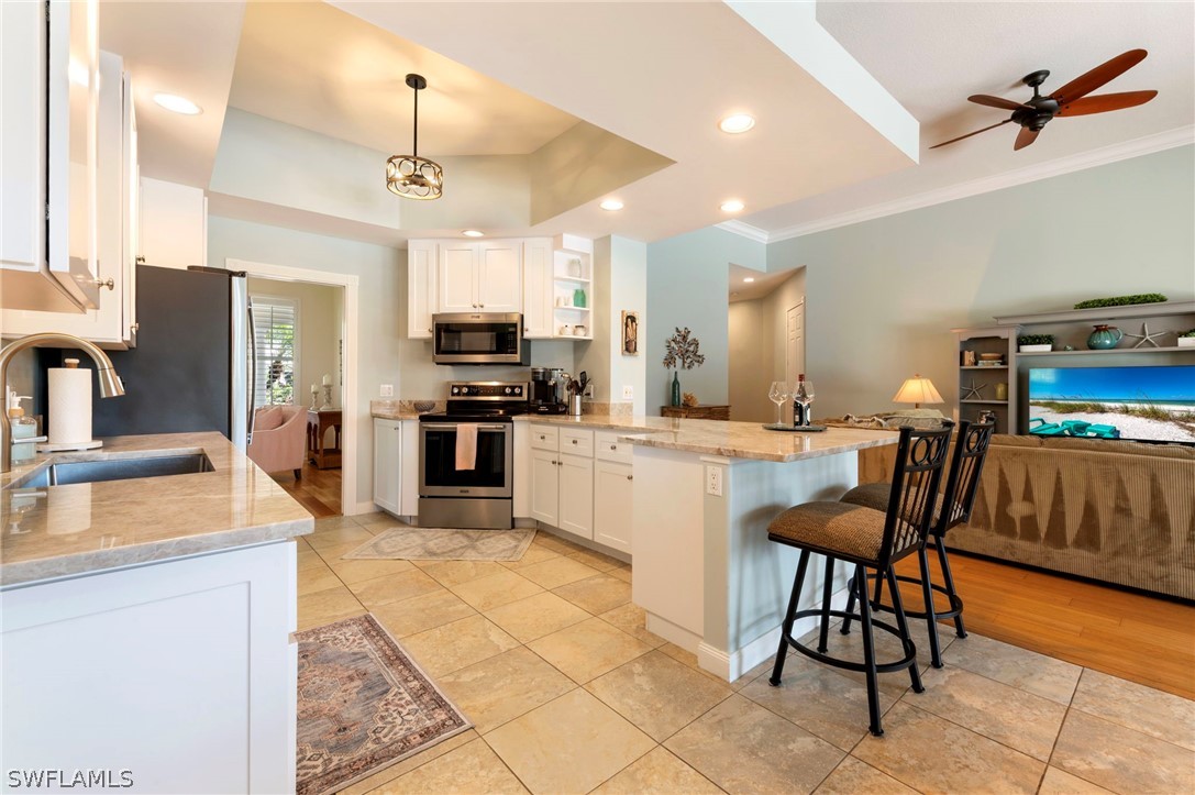 4 bed home in Bonita Springs