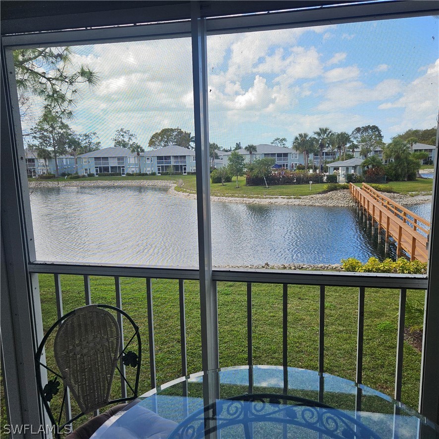 2 bed home in Naples