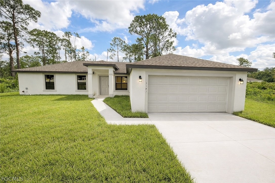 4 bed home in Lehigh Acres