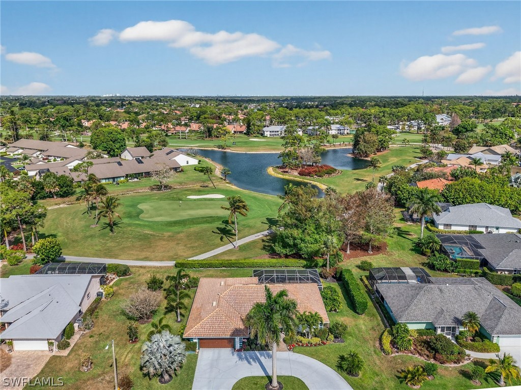 3 bed home in Naples