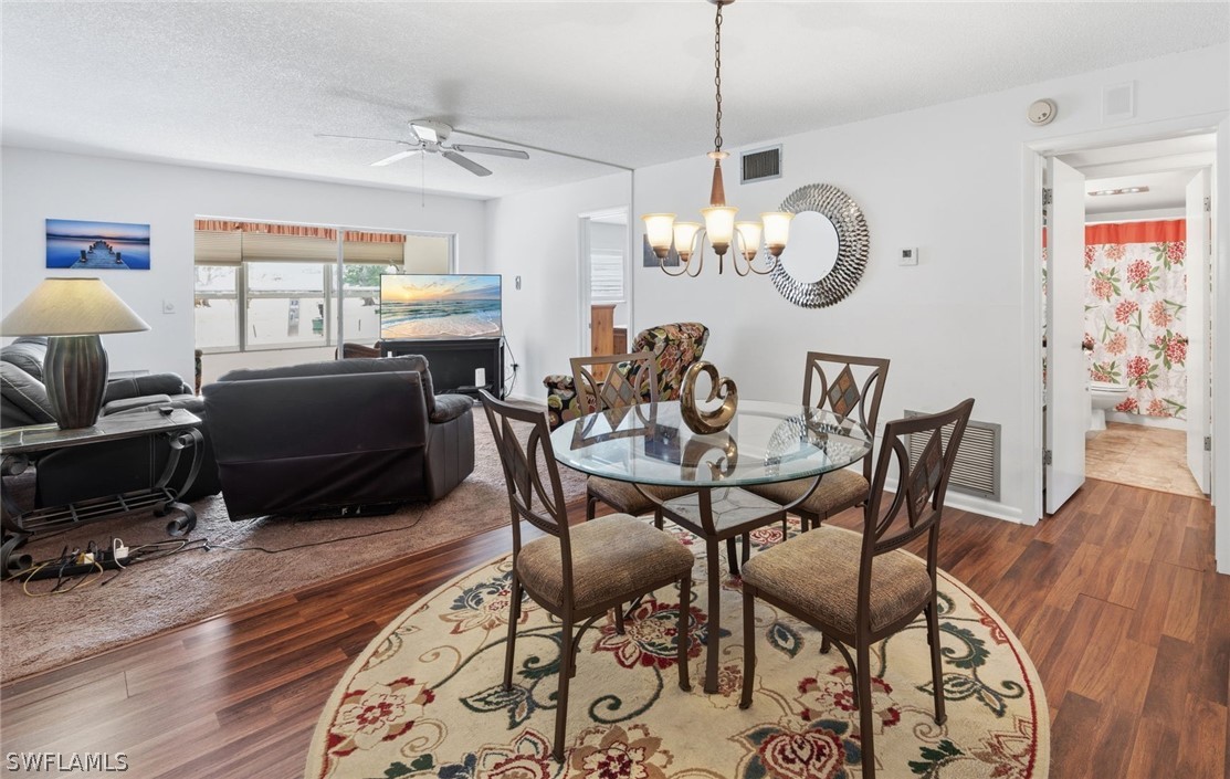 2 bed home in Fort Myers