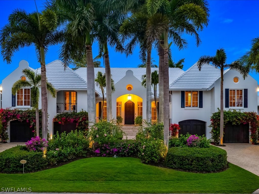 4 bed home in Naples