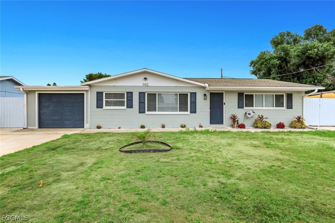 4 bed home in North Fort Myers