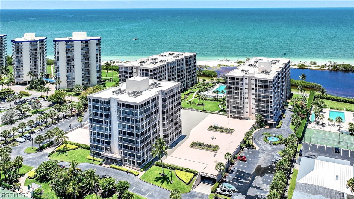 2 bed home in Fort Myers Beach
