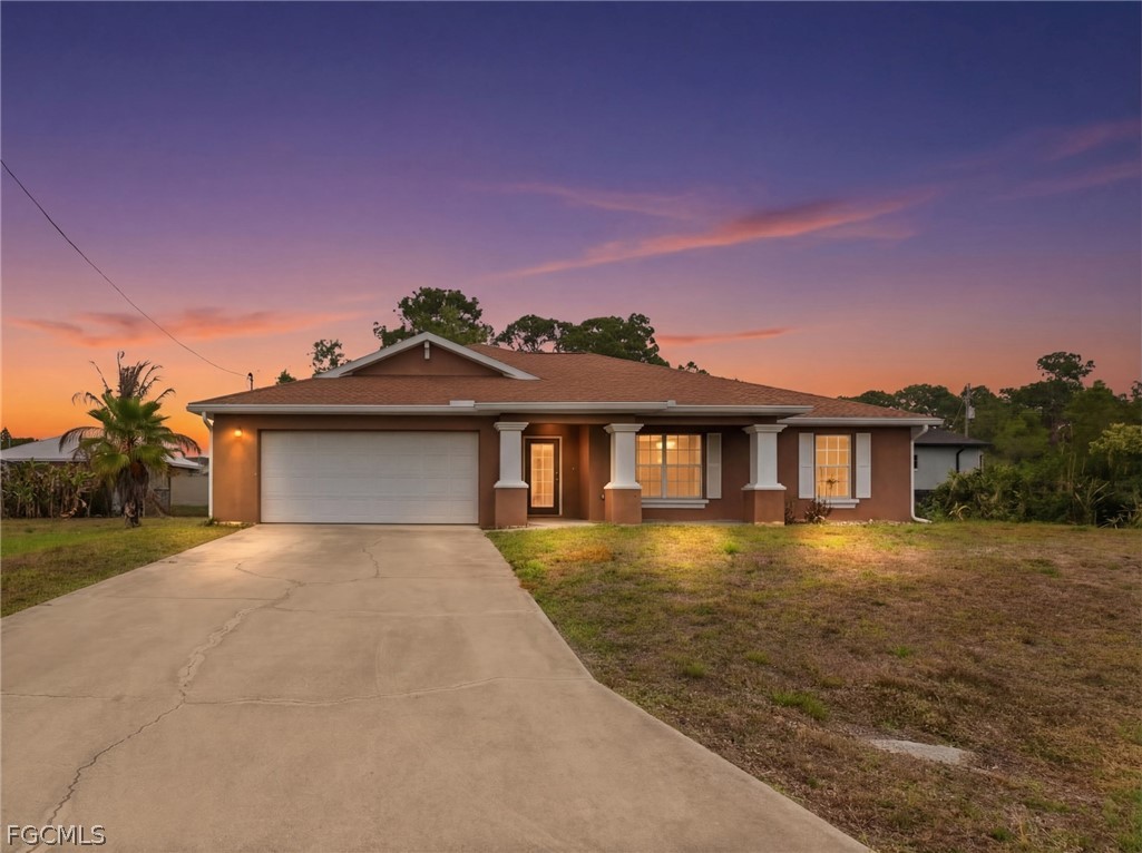 3 bed home in Lehigh Acres