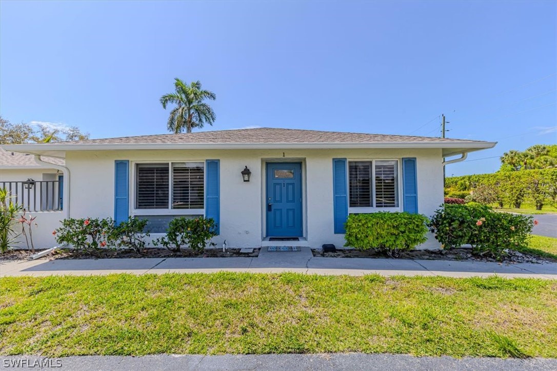 2 bed home in Naples