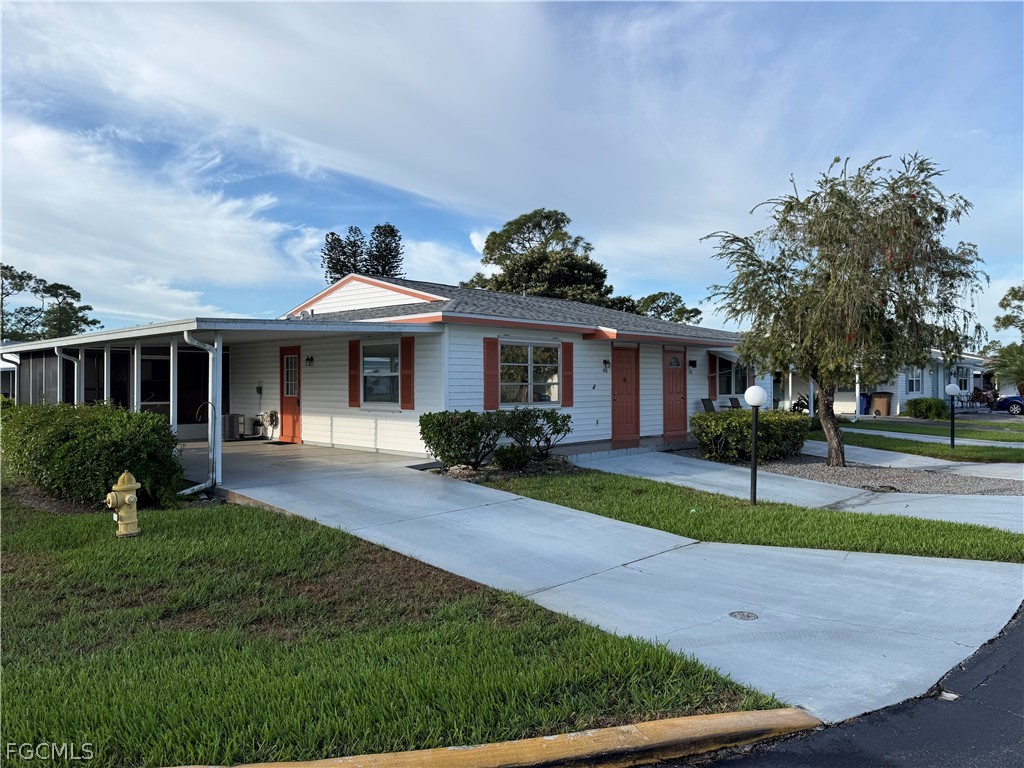 2 bed home in Lehigh Acres