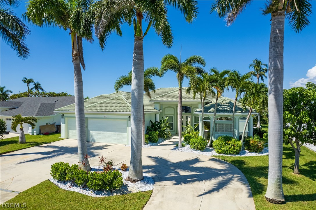 4 bed home in Cape Coral