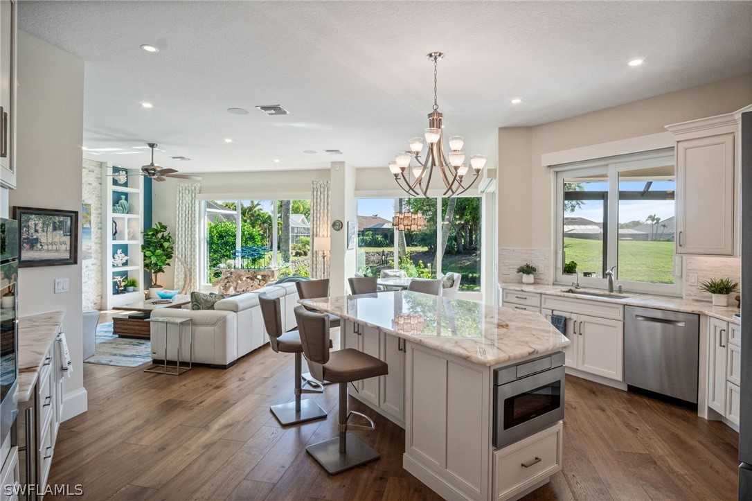 4 bed home in Bonita Springs