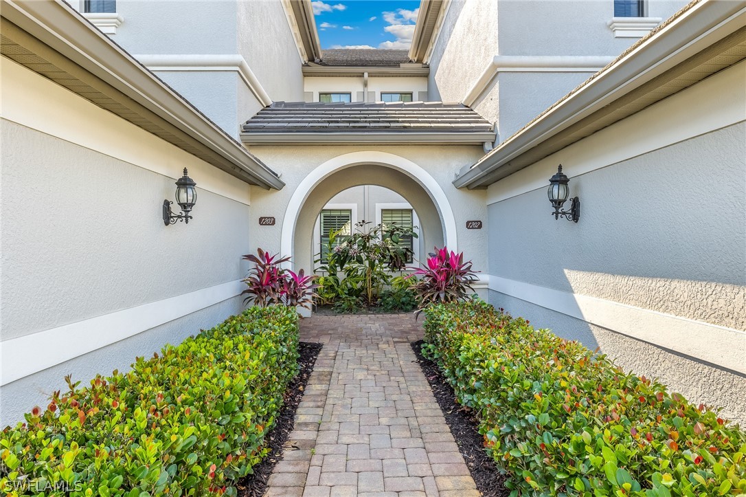3 bed home in Naples