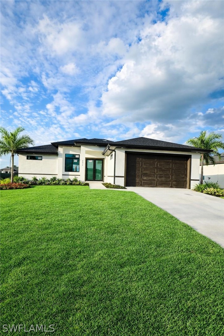 3 bed home in Lehigh Acres