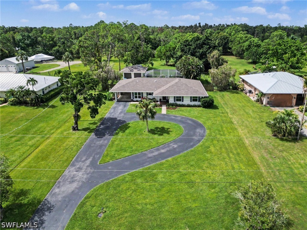3 bed home in Naples
