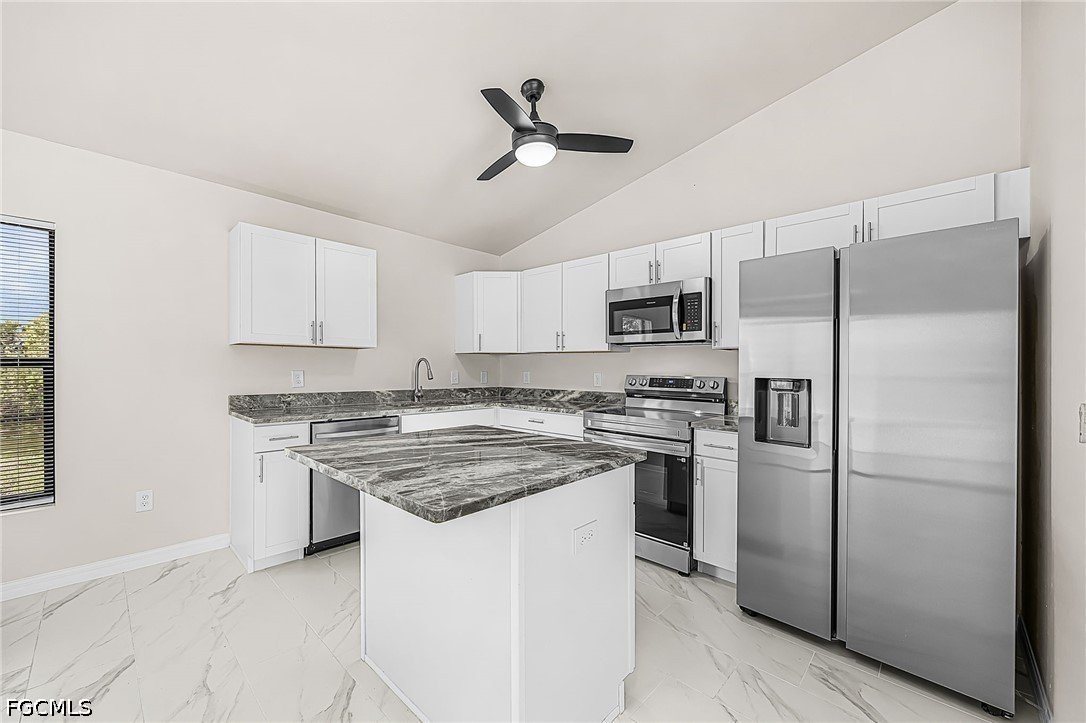 3 bed home in Cape Coral