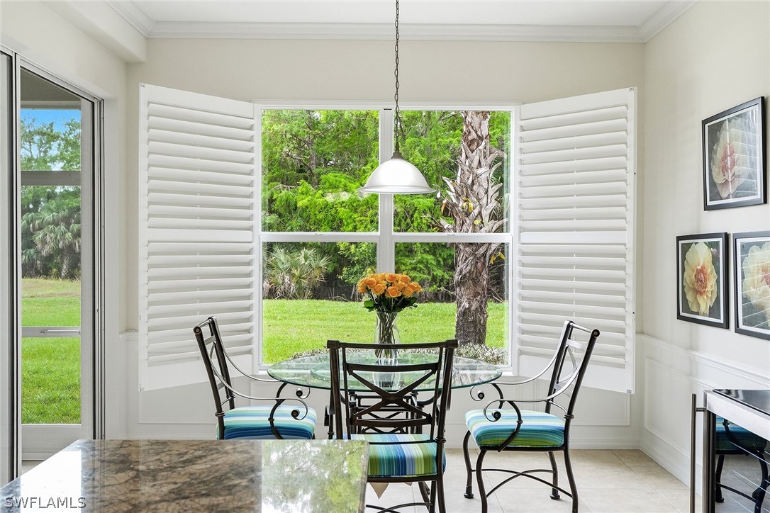 2 bed home in Naples