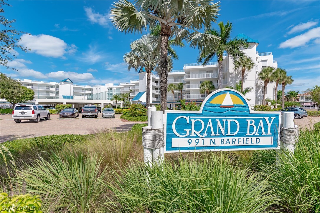 2 bed home in Marco Island