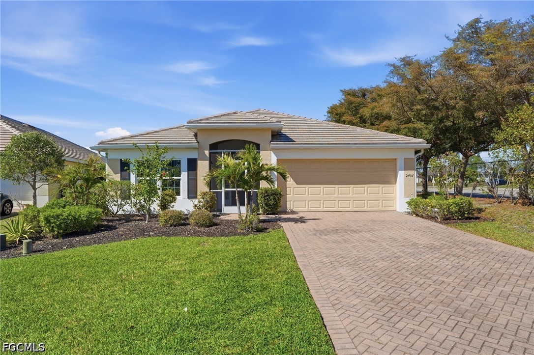 3 bed home in Cape Coral