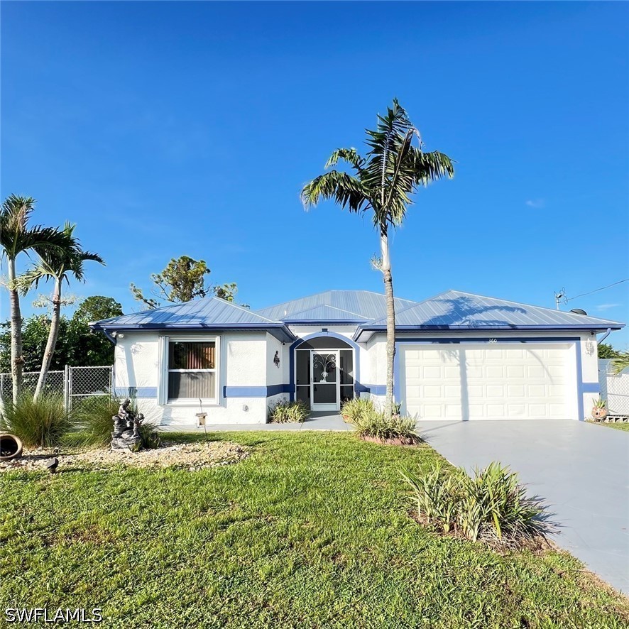 3 bed home in Lehigh Acres