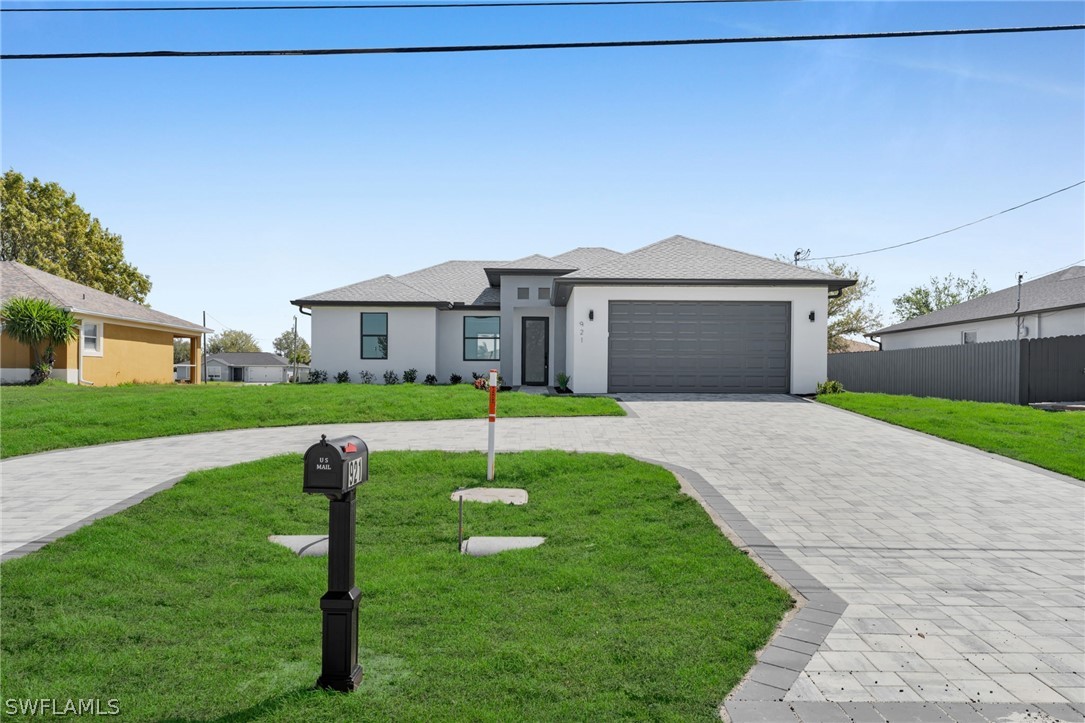 3 bed home in Cape Coral