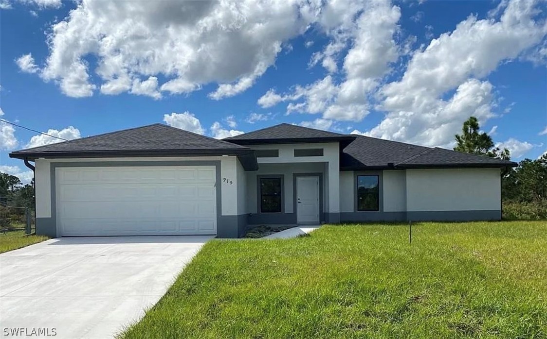 4 bed home in Lehigh Acres