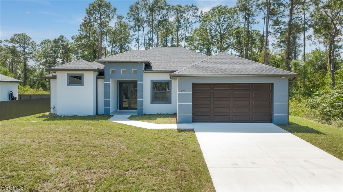 3 bed home in Lehigh Acres