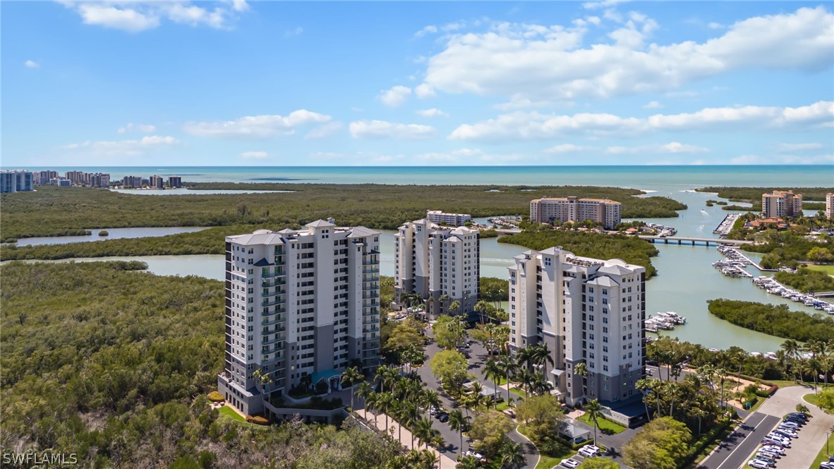 3 bed home in Naples