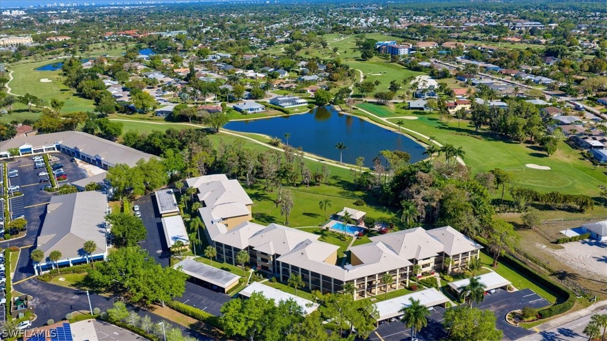 2 bed home in Naples