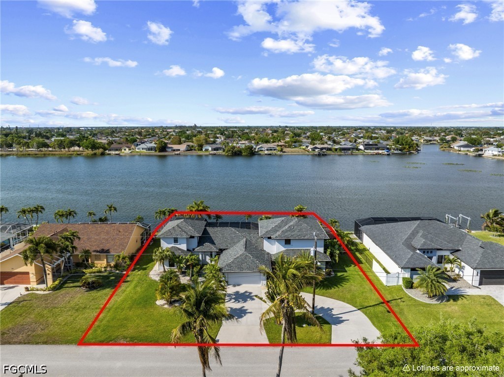 4 bed home in Cape Coral