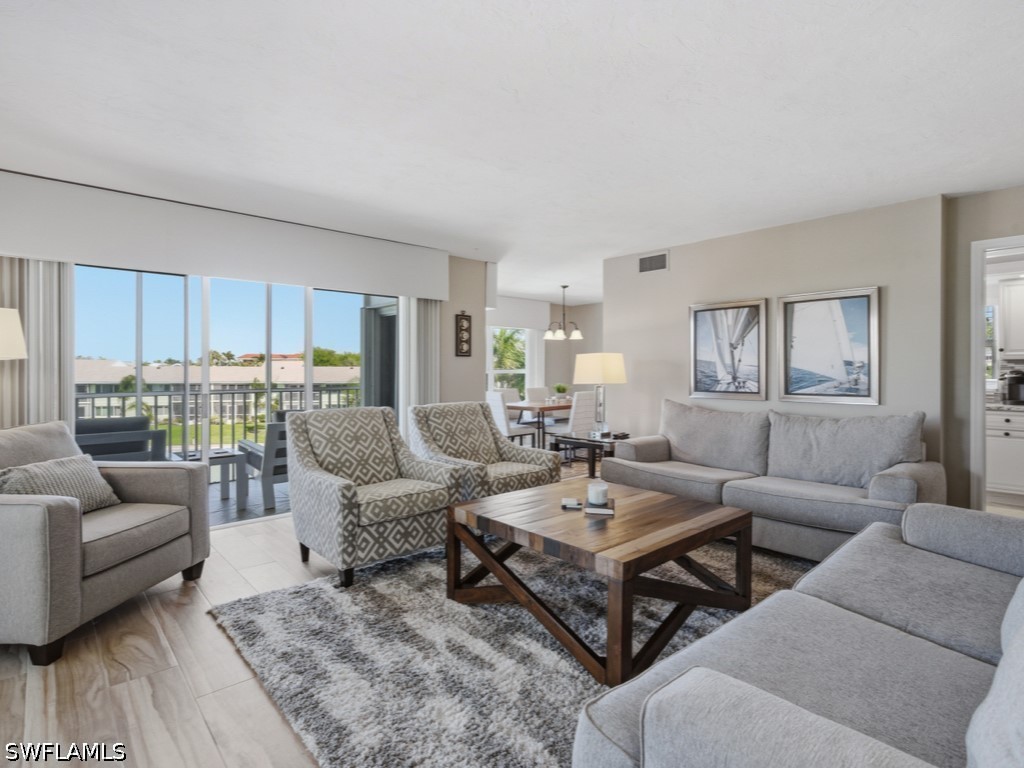3 bed home in Marco Island