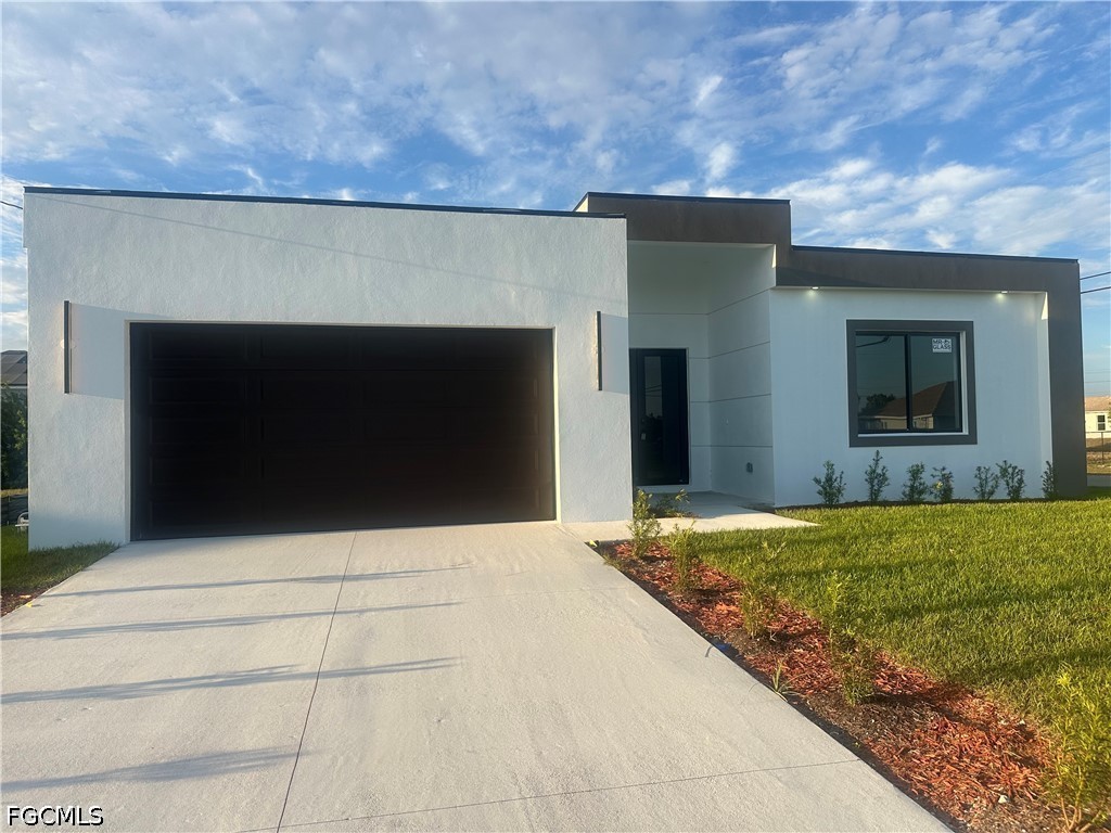 4 bed home in Cape Coral