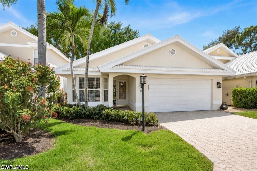 3 bed home in Naples