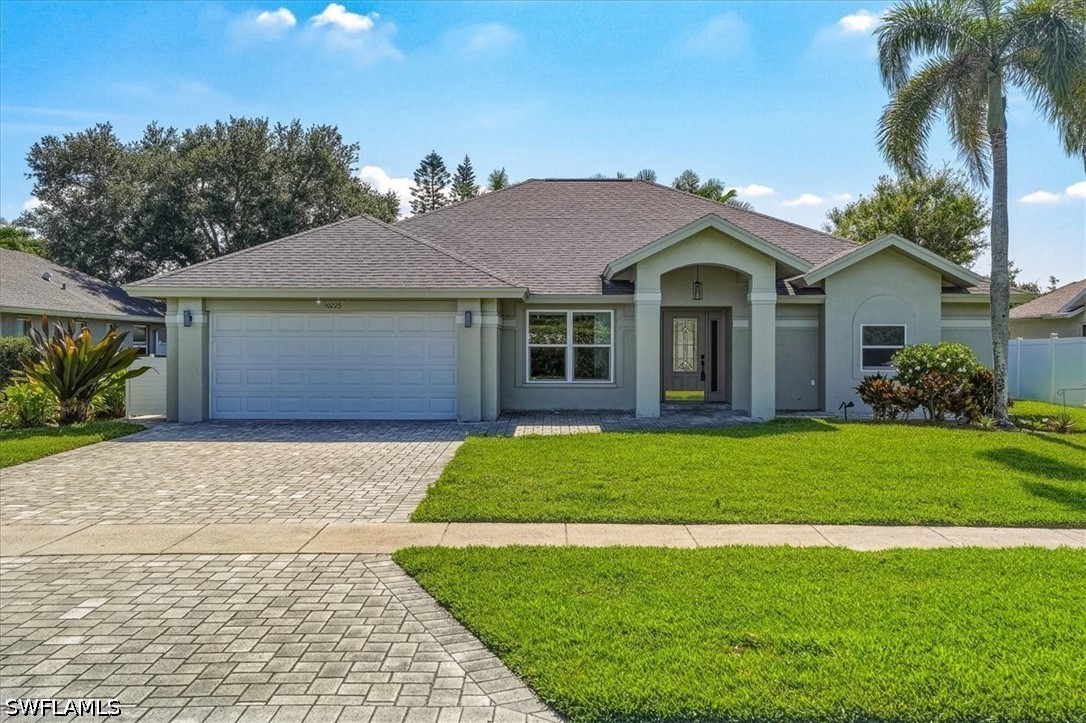 4 bed home in Naples
