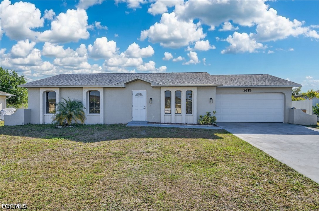 3 bed home in Cape Coral