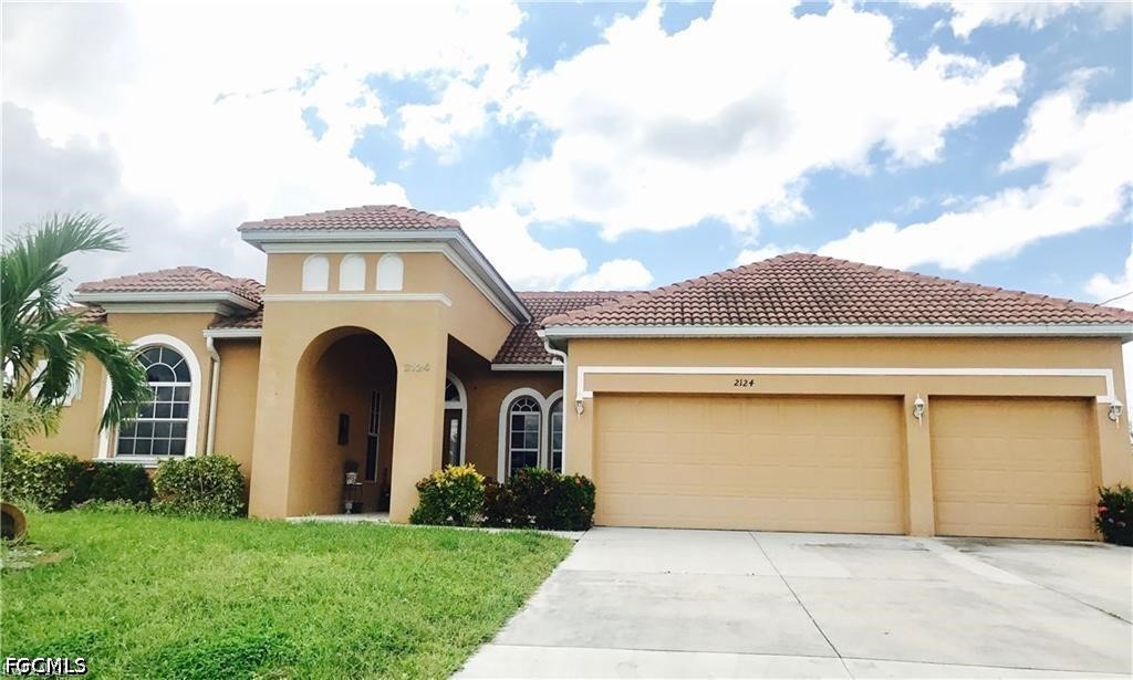 4 bed home in Cape Coral