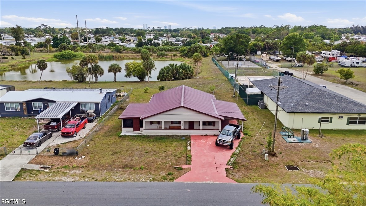 2 bed home in North Fort Myers