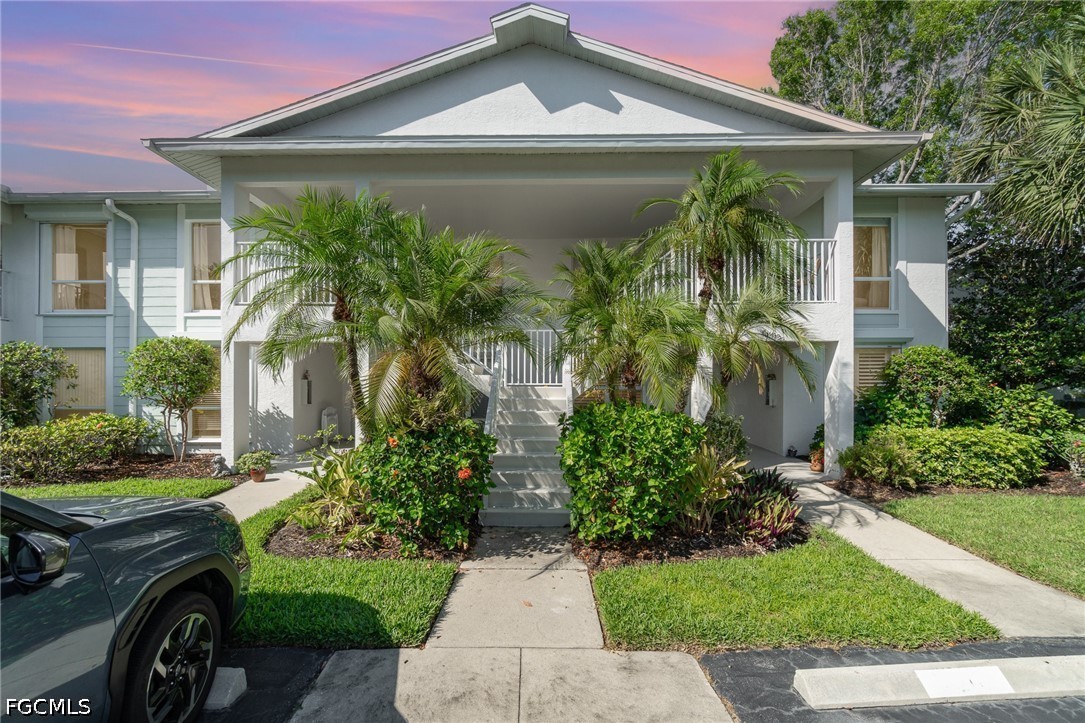 2 bed home in Naples