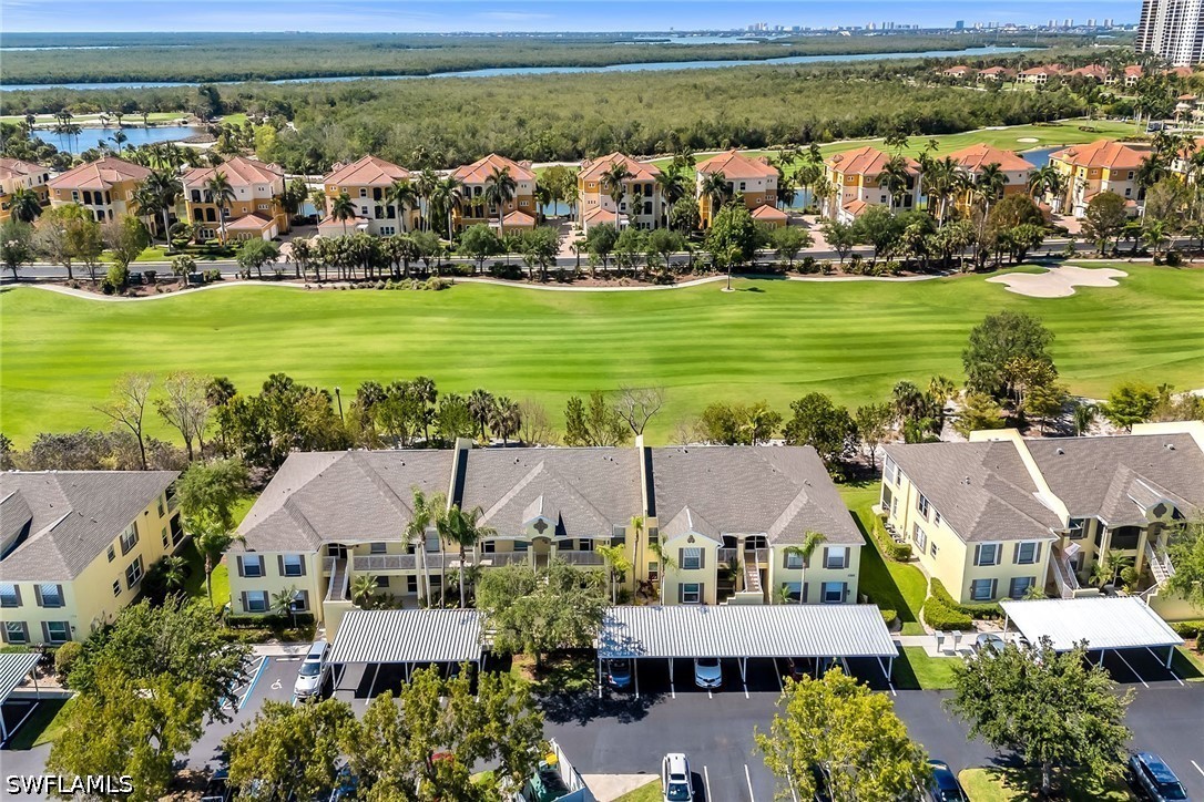 3 bed home in Naples
