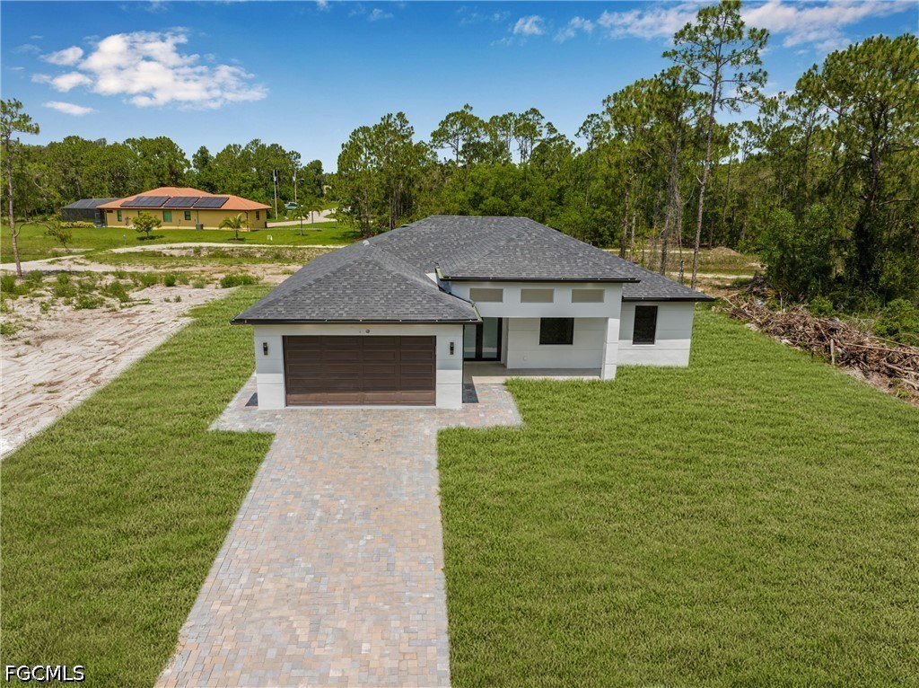 4 bed home in Lehigh Acres