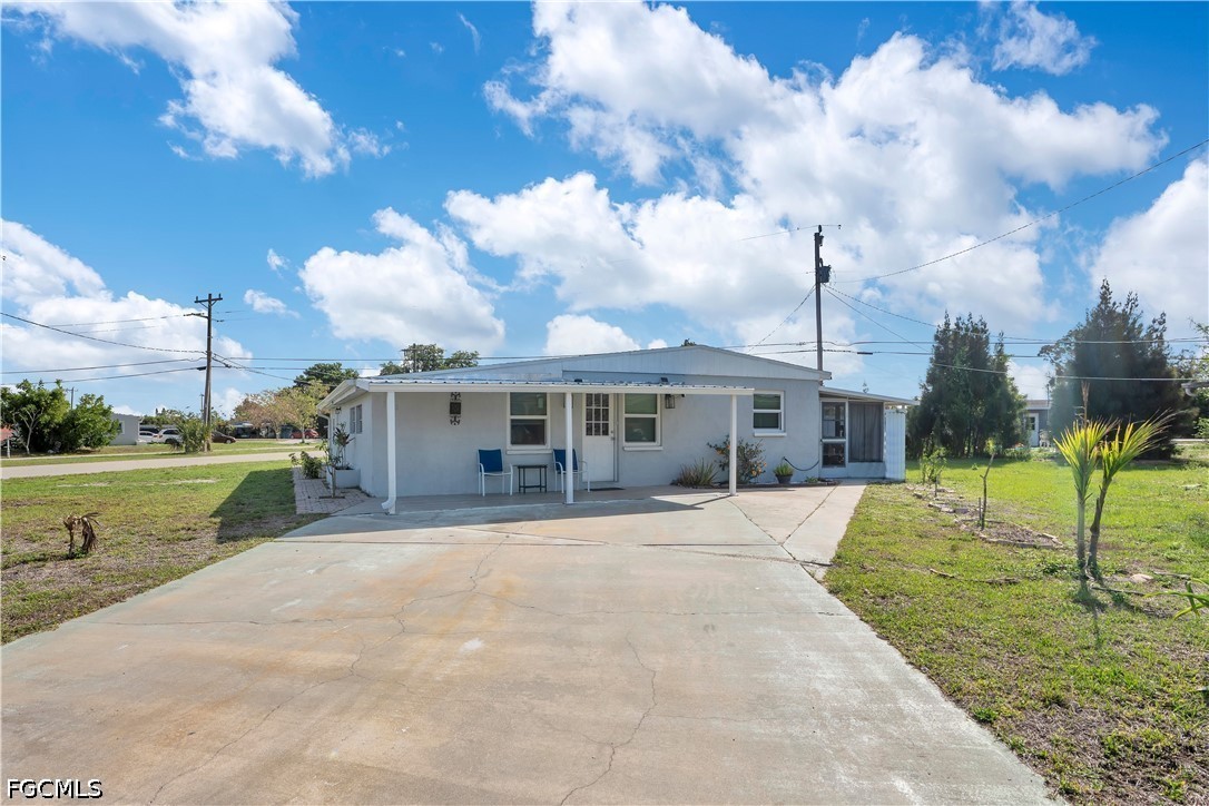 4 bed home in Lehigh Acres
