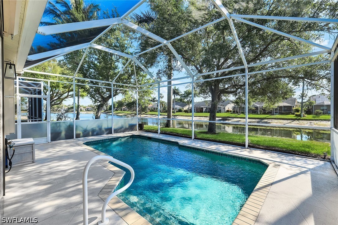 3 bed home in Naples