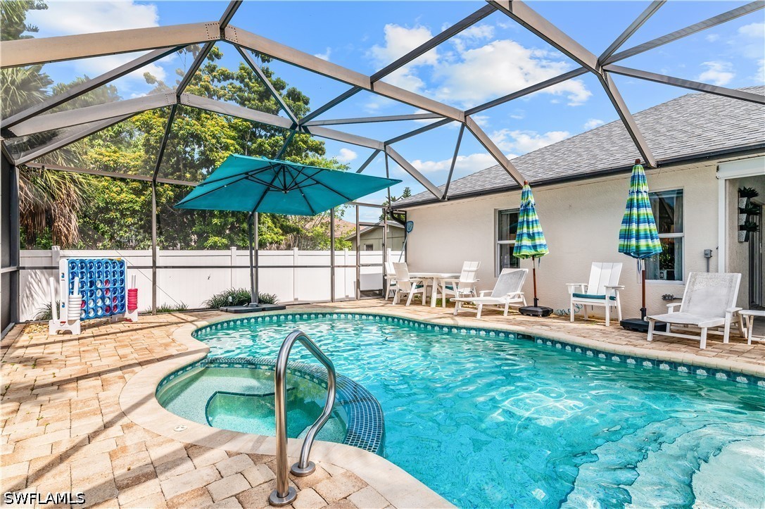 3 bed home in Naples