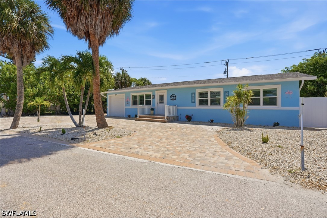4 bed home in Fort Myers Beach