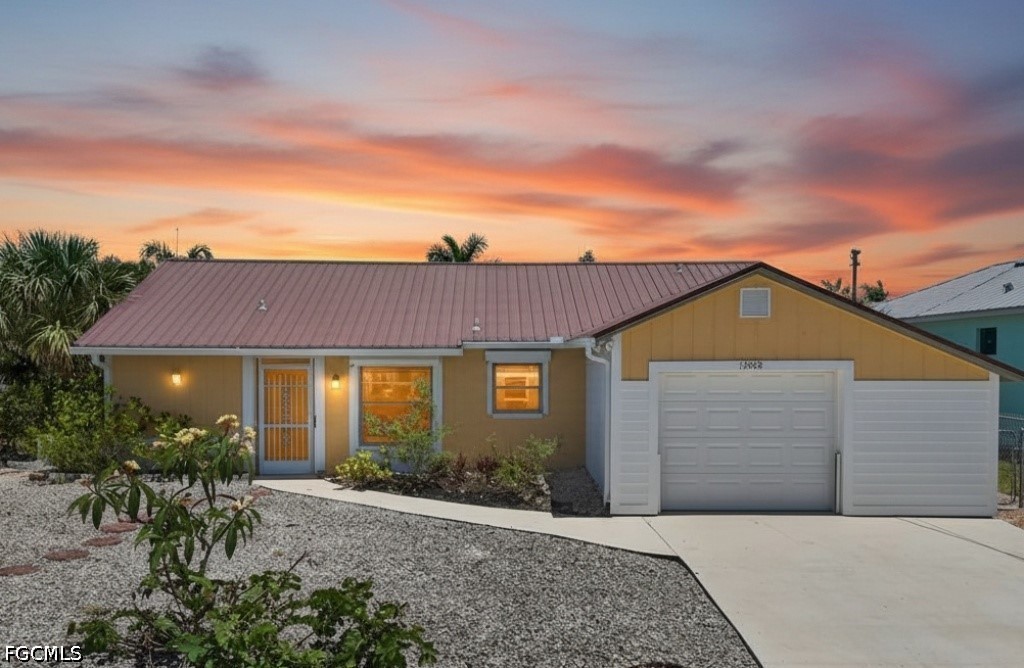 2 bed home in Matlacha Isles