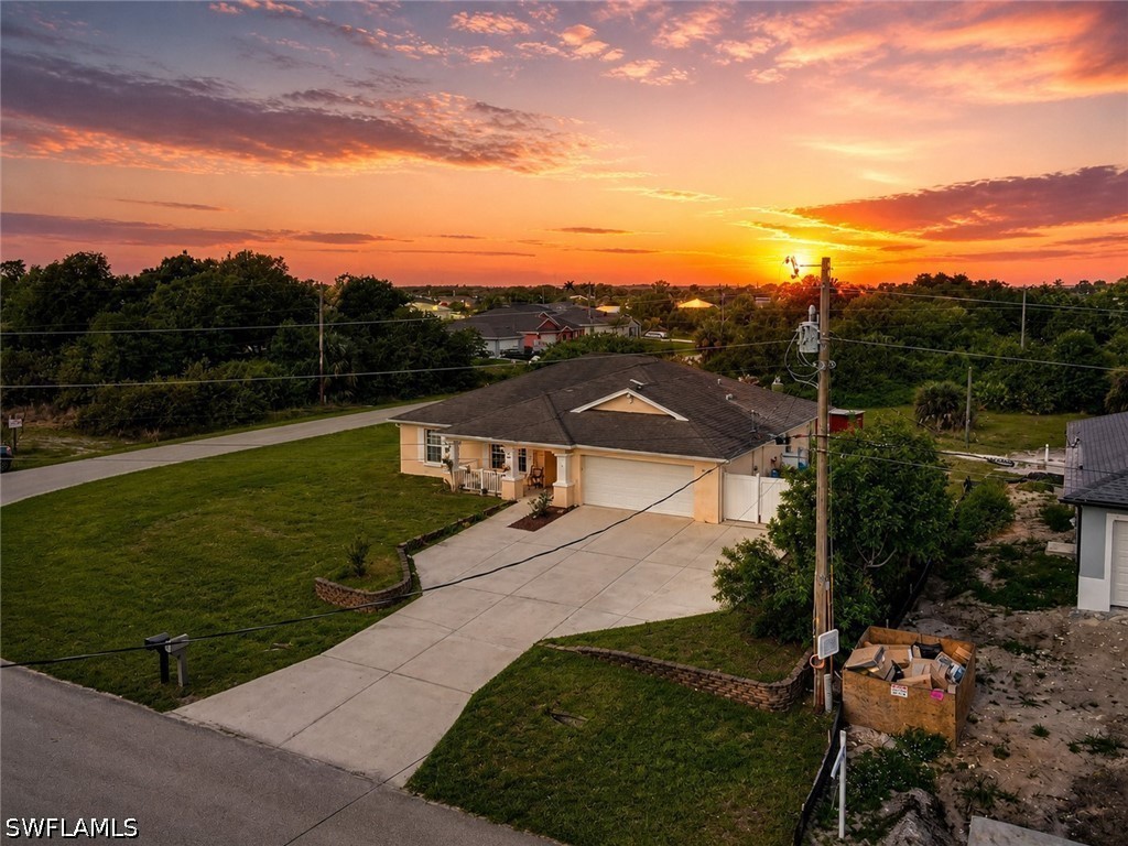 3 bed home in Lehigh Acres