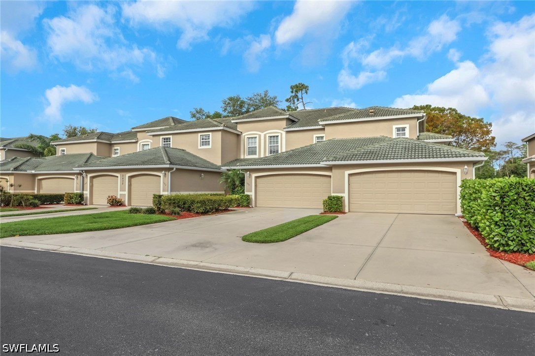3 bed home in Naples