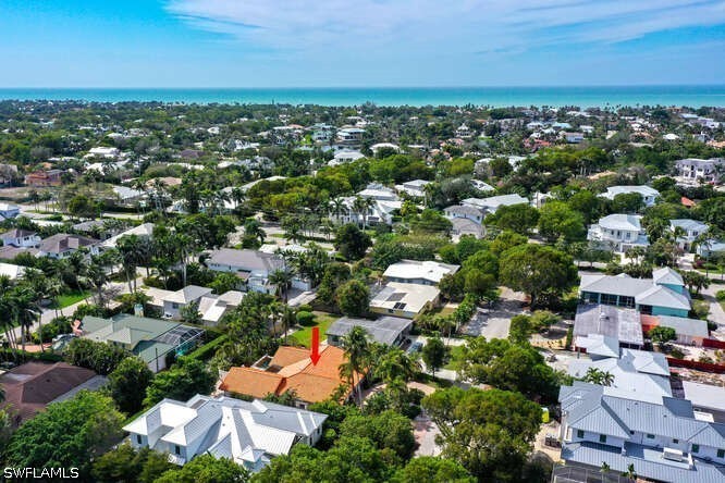 3 bed home in Naples