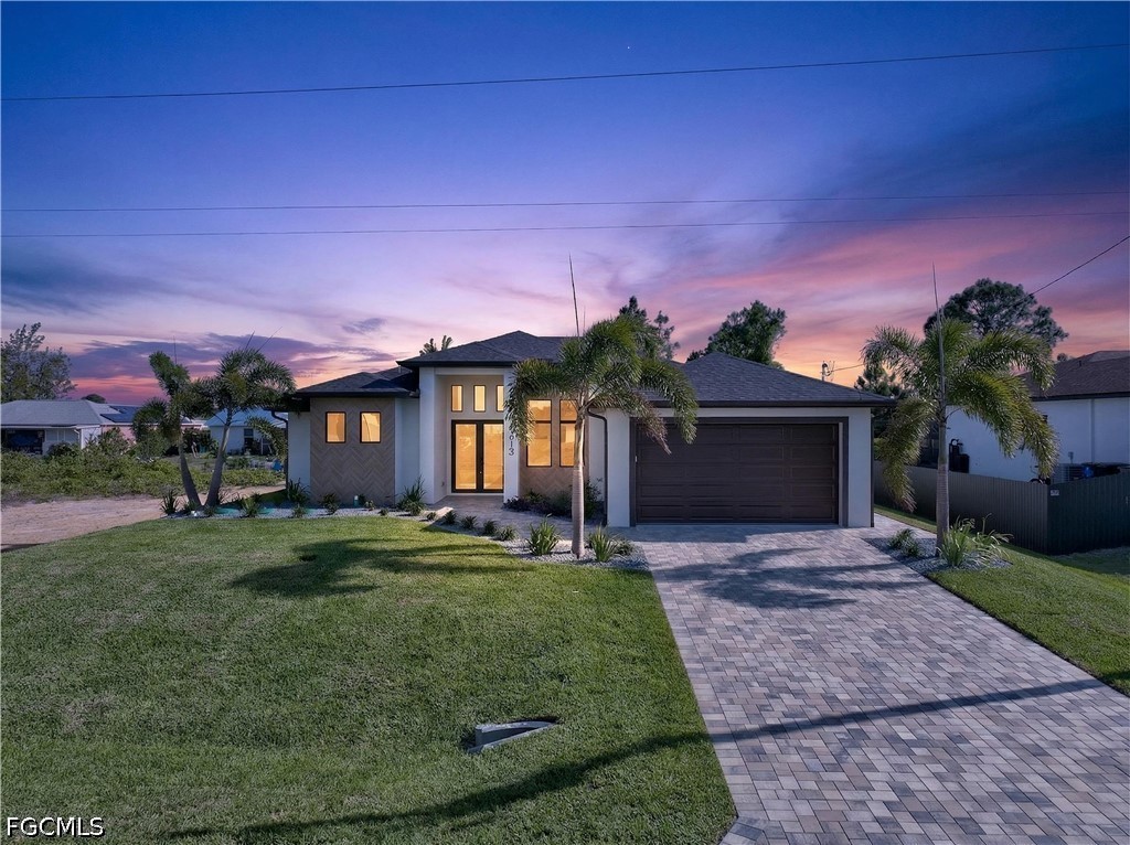 3 bed home in Lehigh Acres