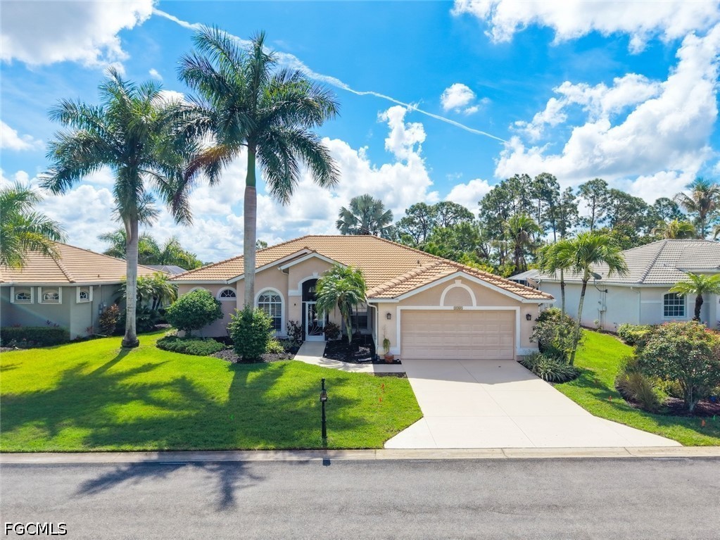 3 bed home in Lehigh Acres